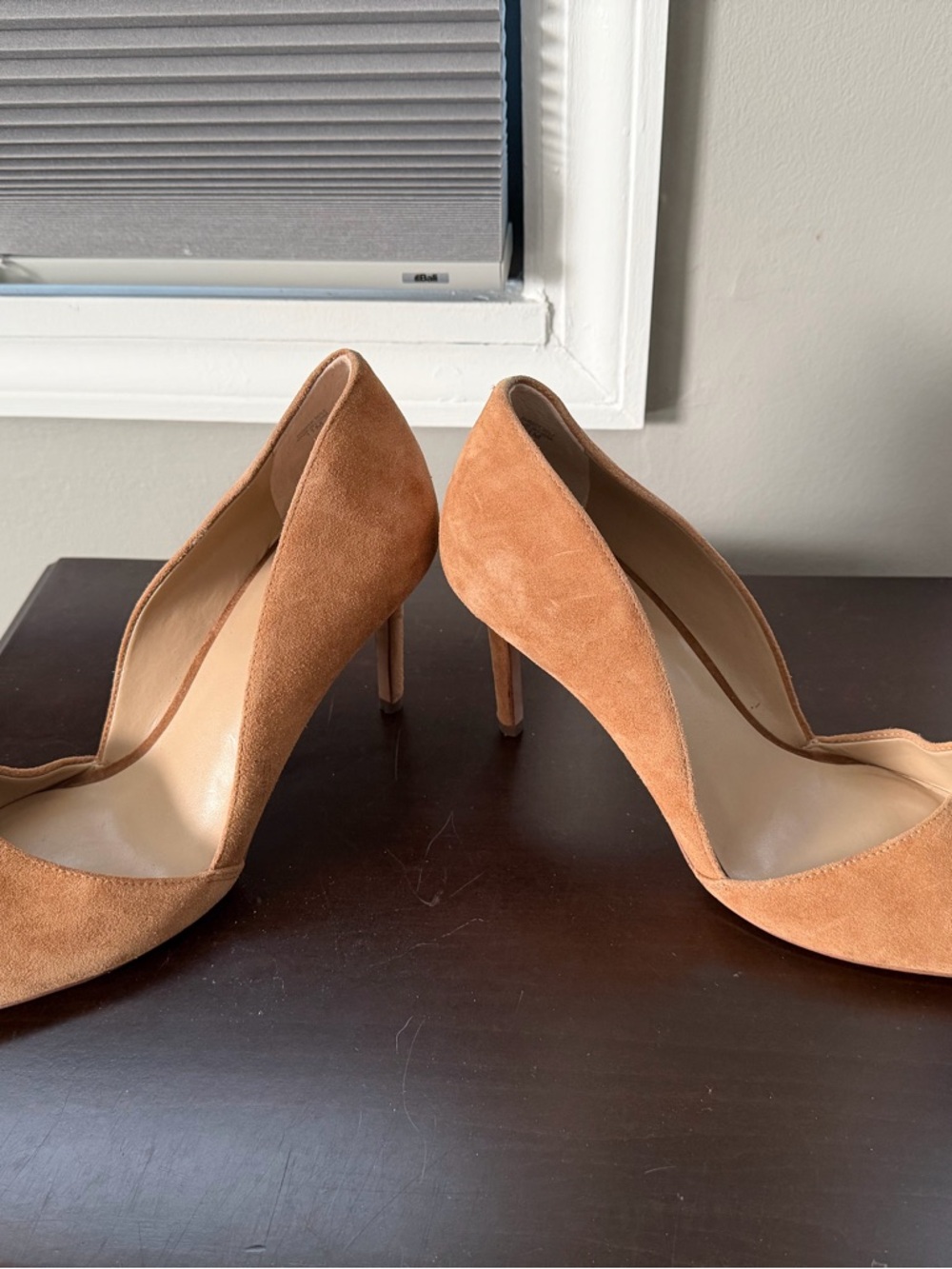 Ann Taylor: Classic Pointed-Toe Suede Pumps in Tan - Picture 5 of 5